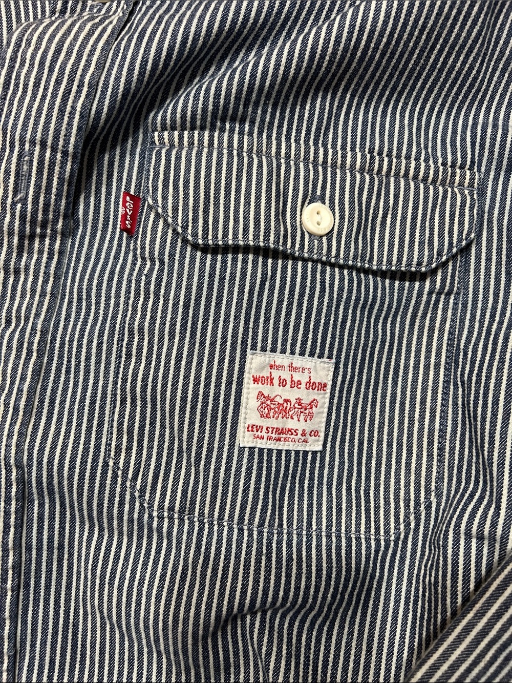 Levi's Men's Navy and White Striped Button-Down Work Shirt - Picture 2 of 4